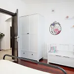 2 Bedroom Awesome Home In Valbandon *